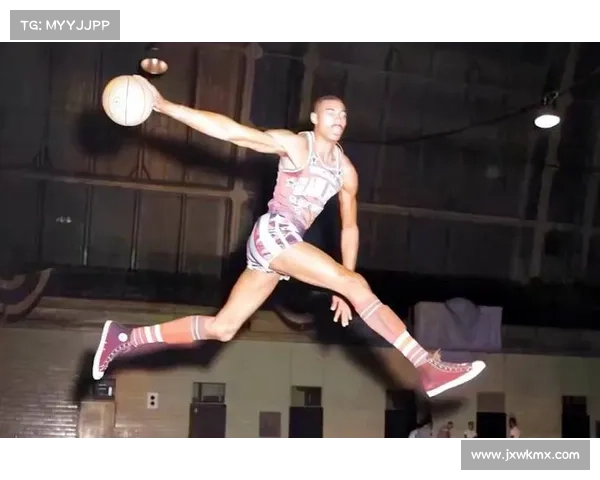 如何全面了解张伯伦在足球比赛中所司职的具体位置与场上职责