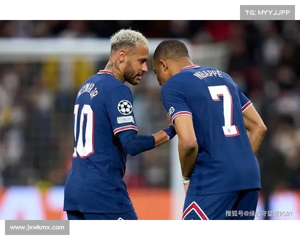 如何客观评定梅西与姆巴佩在足球历史中的地位与影响力