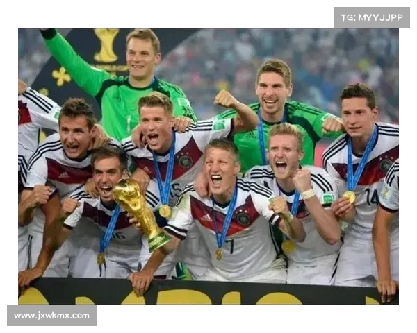 德国与巴西世界杯决赛经典对决回顾 两国足球历史的巅峰对话